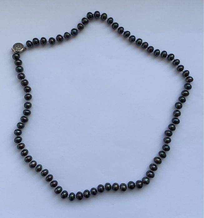 Чёрный жемчуг ожерелье