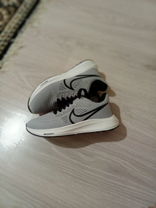 Кросовки, Pegasus