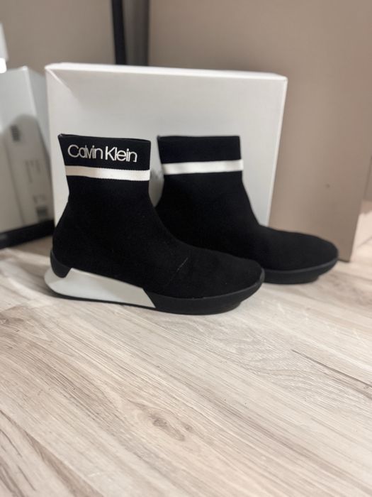 Обувки от Calvin Klein-39