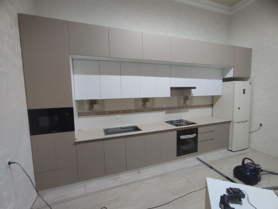 Oshxona yotoqxona mebela