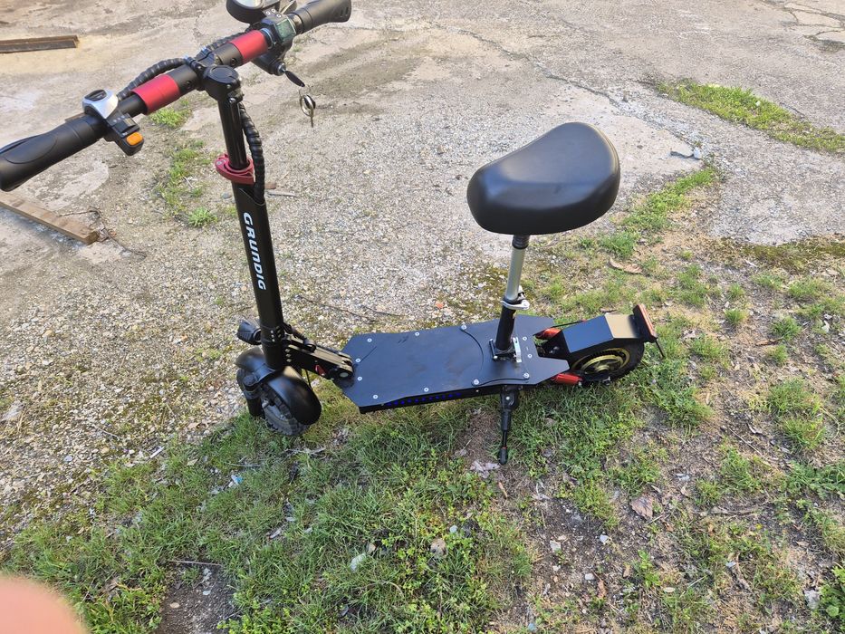 Електрически скутер Grundig s10