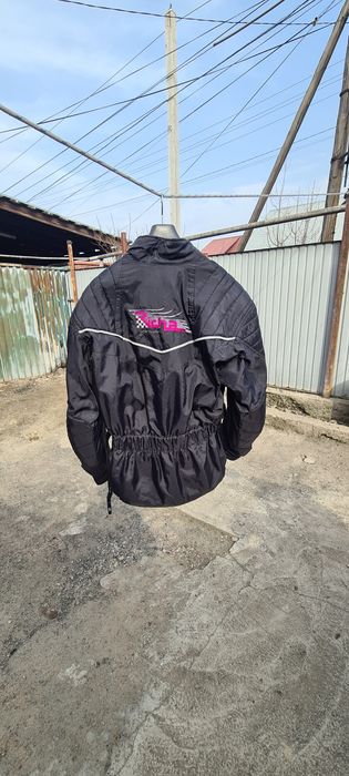 Мотокуртка продается