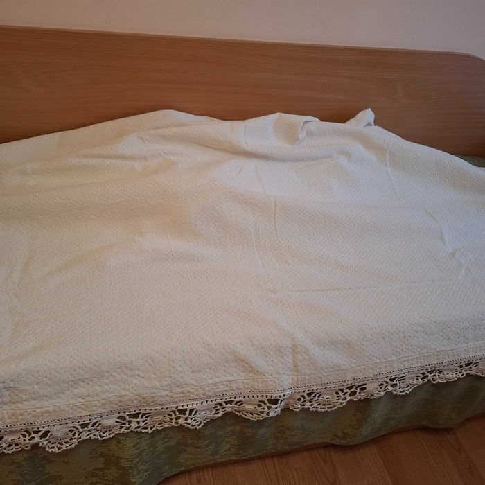 НОВИ.Памучни покривки за легло различни размери.