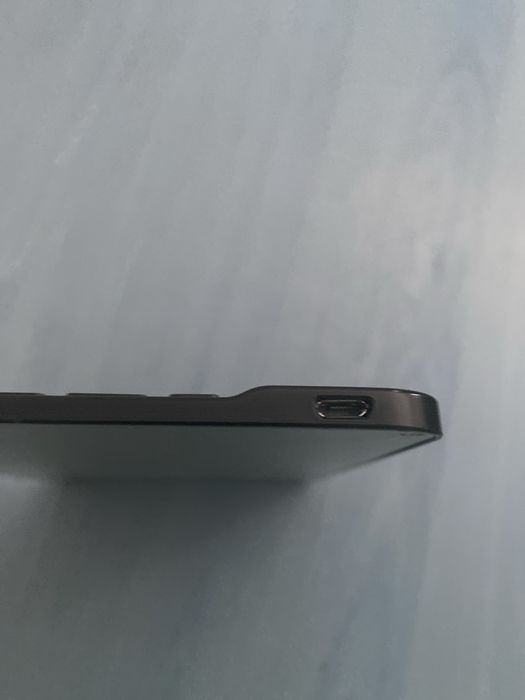 Bluetooth клавиатура - неработеща