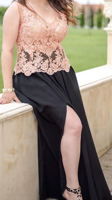 Vând rochie lunga ocazie din 2 piese