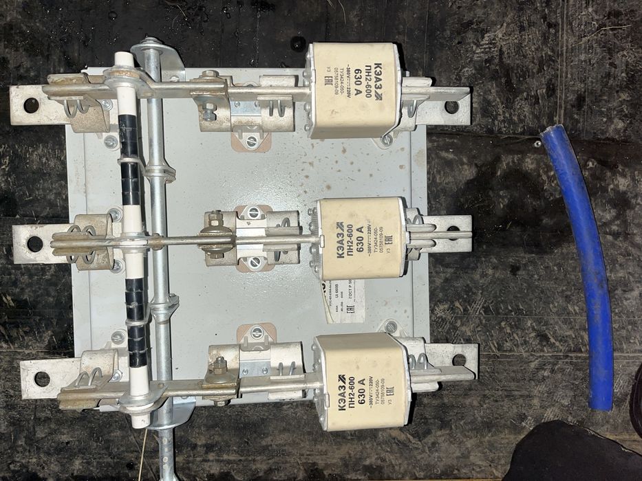 Предохронитель ППН-37 400А