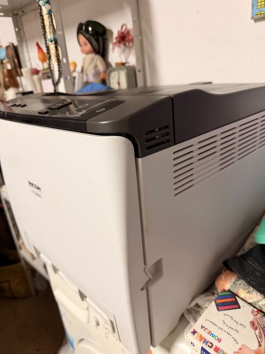 Лазерен цветен принтер Ricoh P C300W с Wi-Fi и NFC