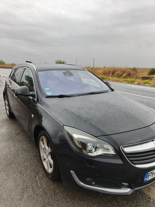 Vând Opel insignia a facelift