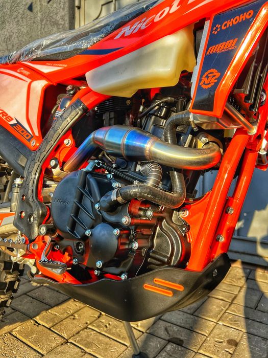 Мотоцикл NICOT KF300S