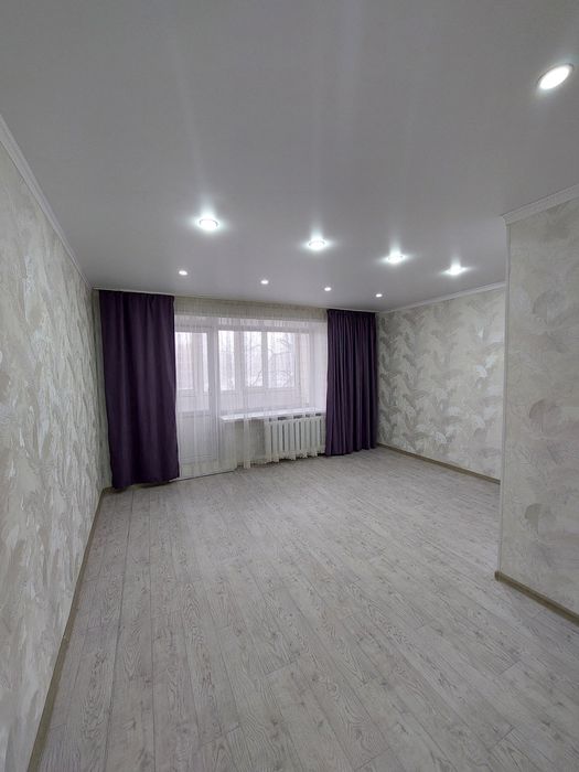 Продам однокомнатную квартиру. Глобус.