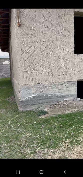 Yer uchaska sotiladi