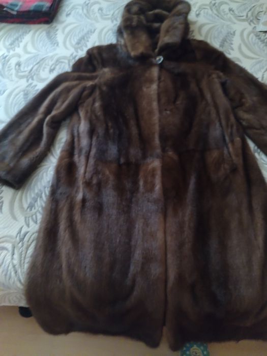 Шуба норковая с капюшоном