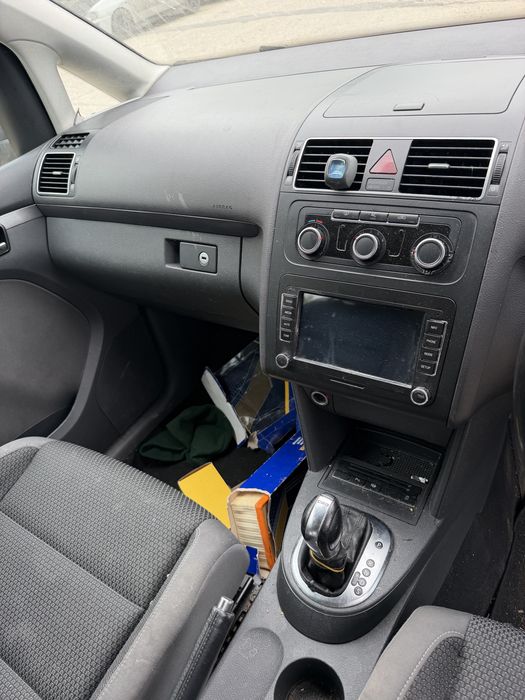 Фв туран 1.6тди дсг на части / vw touran 1.6tdi dsg