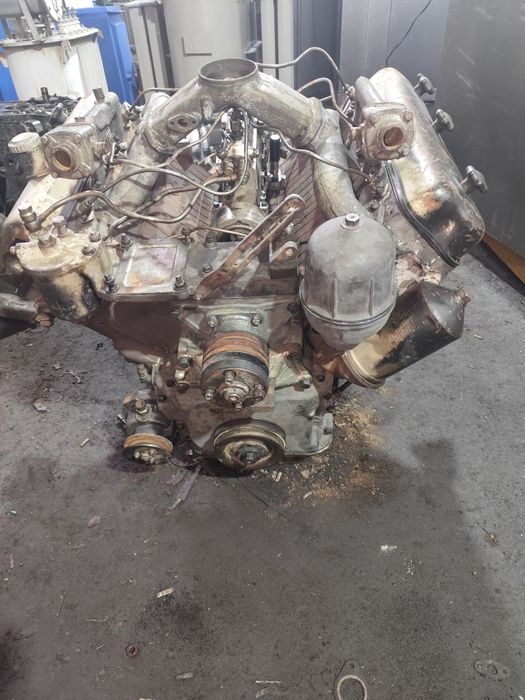 Двигатель Ямз236