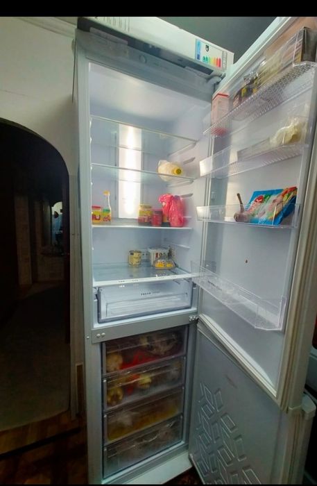 Холодильник сатылады