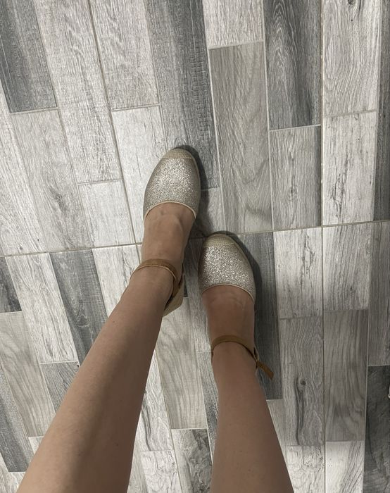 Sandale platforma 37