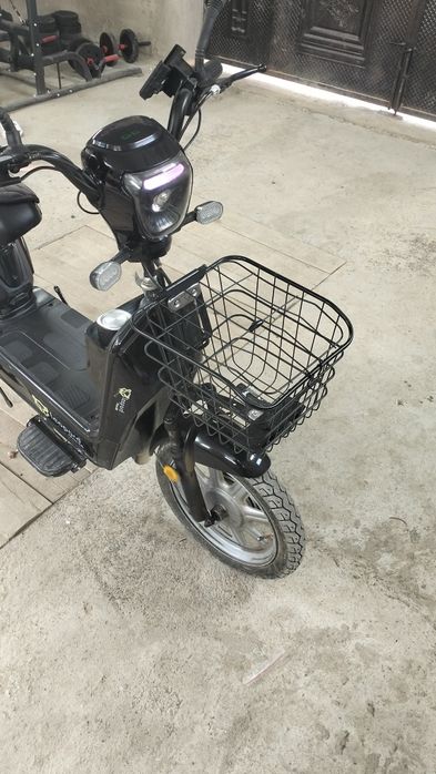 Скутер Leopard Max