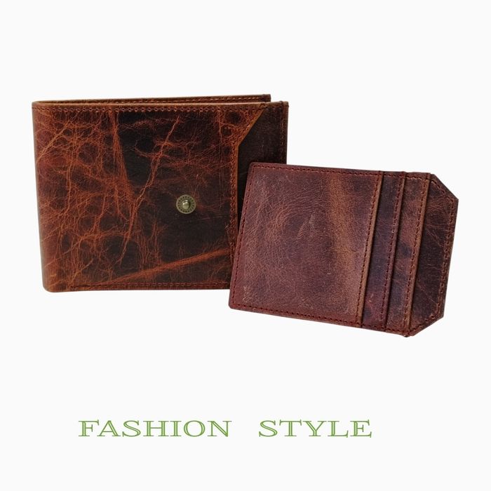 Мъжки портфейл от естествена кожа-кафяв цвят