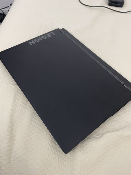 Лаптоп Lenovo Legion Y540-15IRH-PG0
