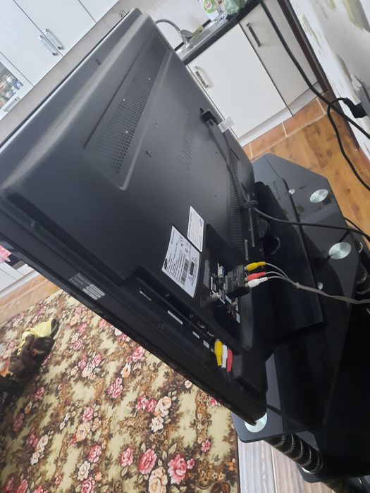 Продам телевизор самсунг!