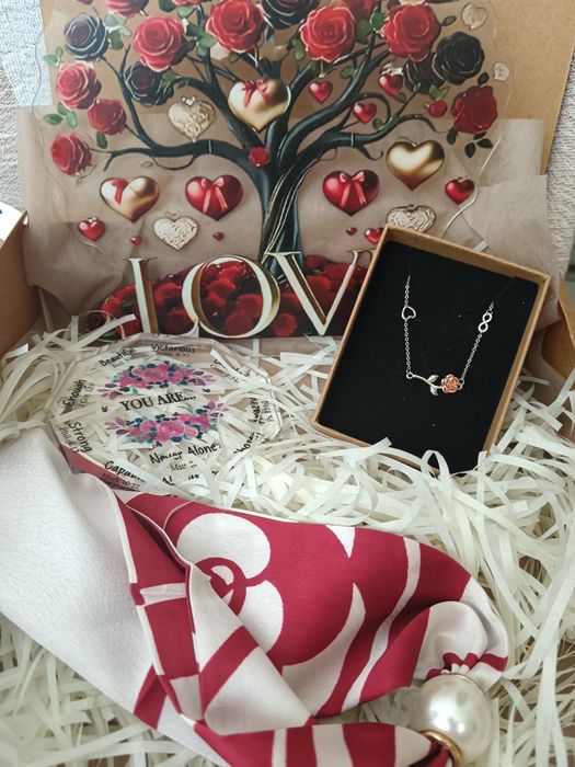 Set cadou - esență de feminitate