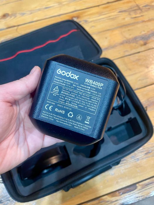 Godox AD400Pro — б/у, отличное состояние
