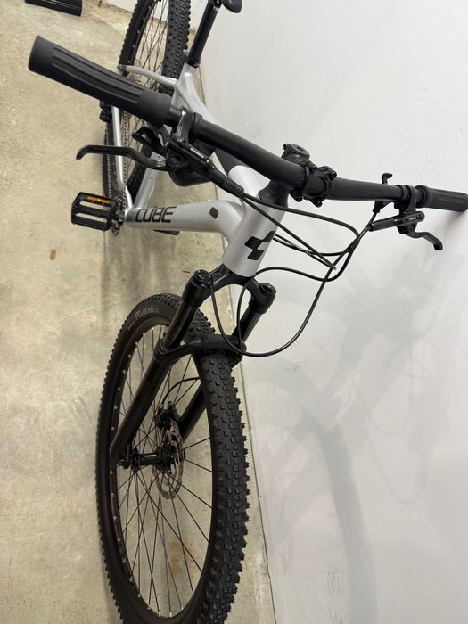 Bicicleta MTB Cube Attention SLX 2023 Silvergrey Lime marime L 20" Shimano 1x12 Furca RockShox Air