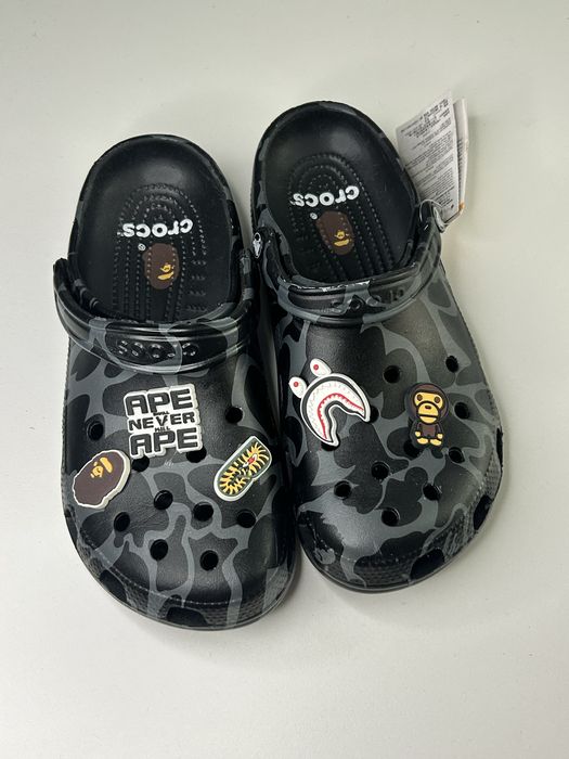 Crocs x BAPE, тапочки