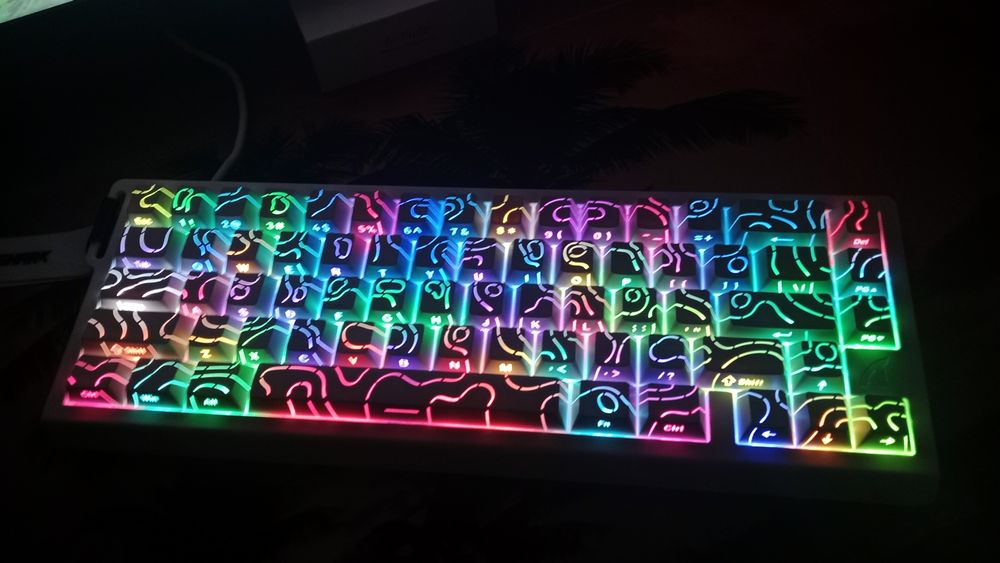 Продам топовую Магнитку atack shark x68he