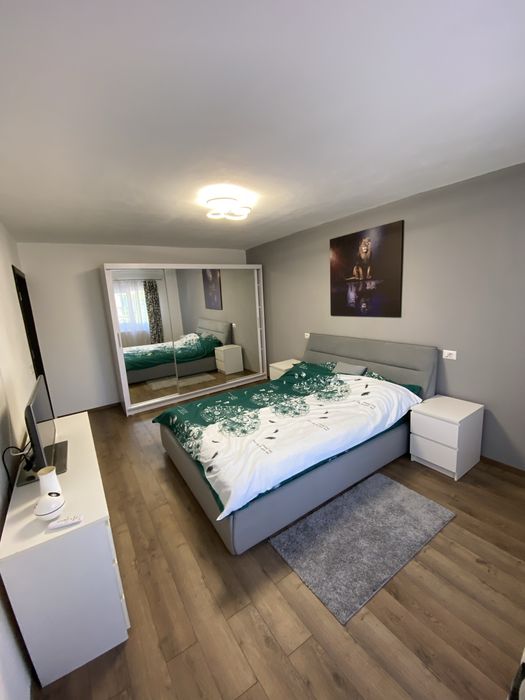 Inchiriez apartament 2 camere * Zona Anna Terasa * Etaj 3