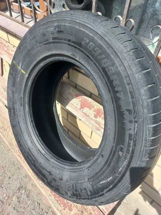 Продам резину на 17