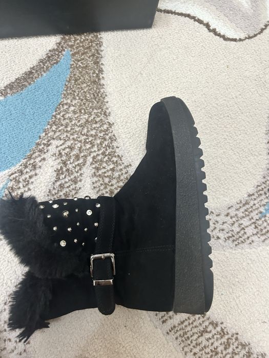 Зимние детские сапоги