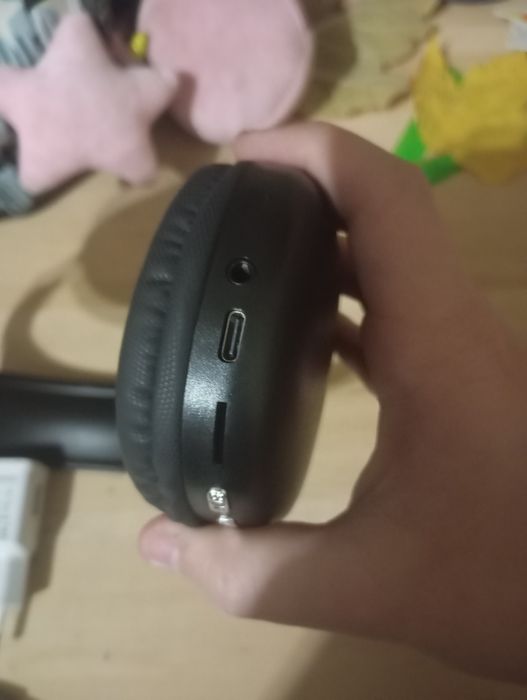 Продам наушники СРОЧНО!!!