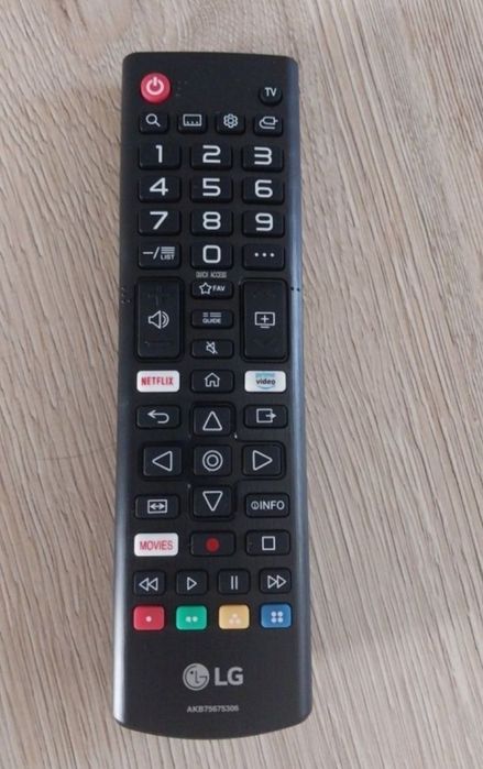 Оригинальный смарт телевизор LG 81см.