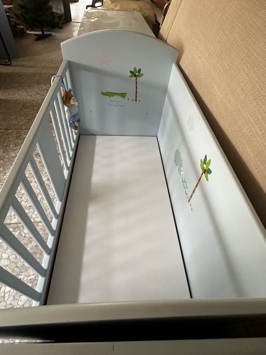 Бебешко легло