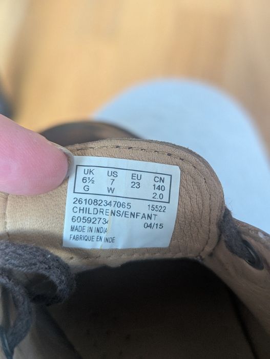 Ghete Clarks piele copii