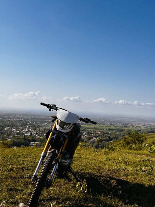 эндуро 250 кубов