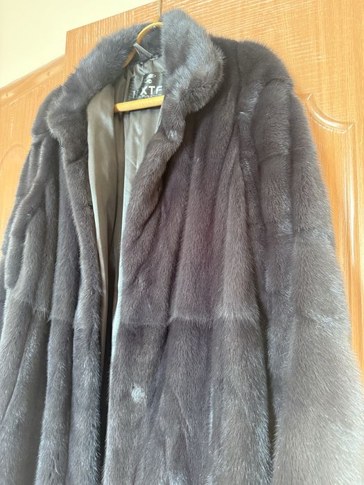 Продам норковую шубу