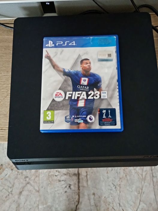 PS 4 că nou slim 1TB+