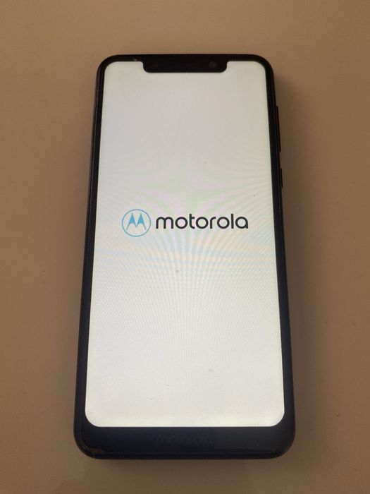 Telefon Motorola one  64