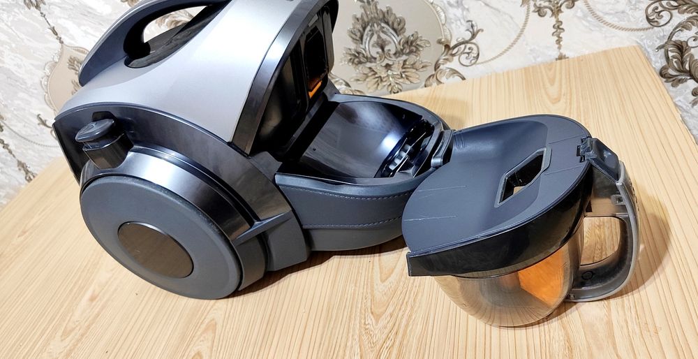 LG Kompressor пилисос