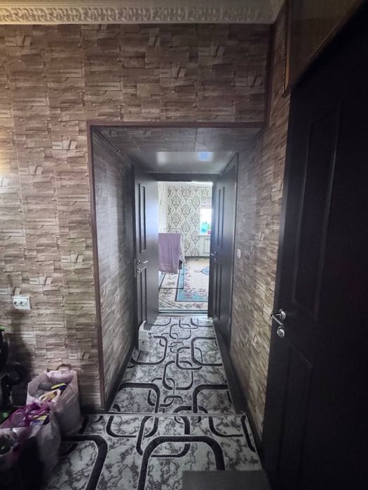 Сергели 9 худуд 2/2/7. 56 кв сквазной можно ипотеку