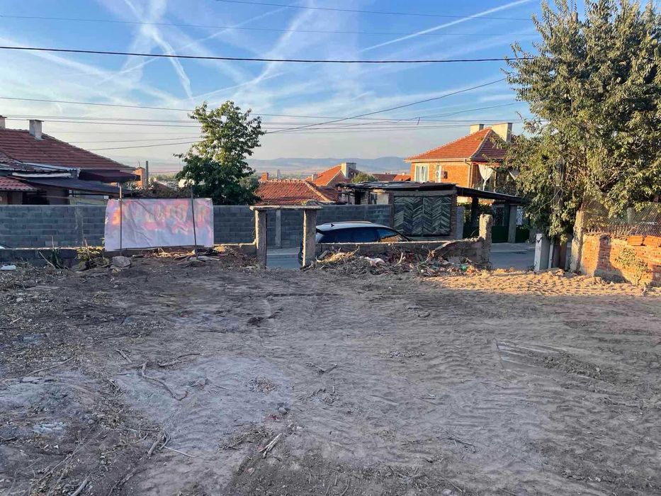 Продавам къща в гр. Карнобат