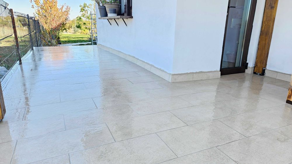 Amenajări Interioare Complete – Gresie, Faianță, Zugrăveli, Rigips etc