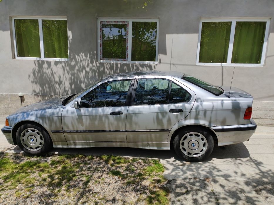 BMW 3 Series 1992 — imagine 4