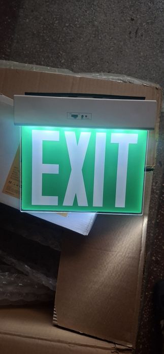 Lampă exit XL, ARELUX