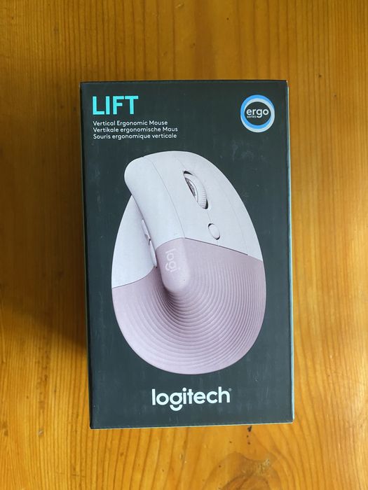 Вертикальная мышь LOGITECH LIFT