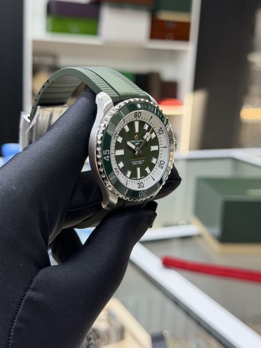 Breitling Superocean Green