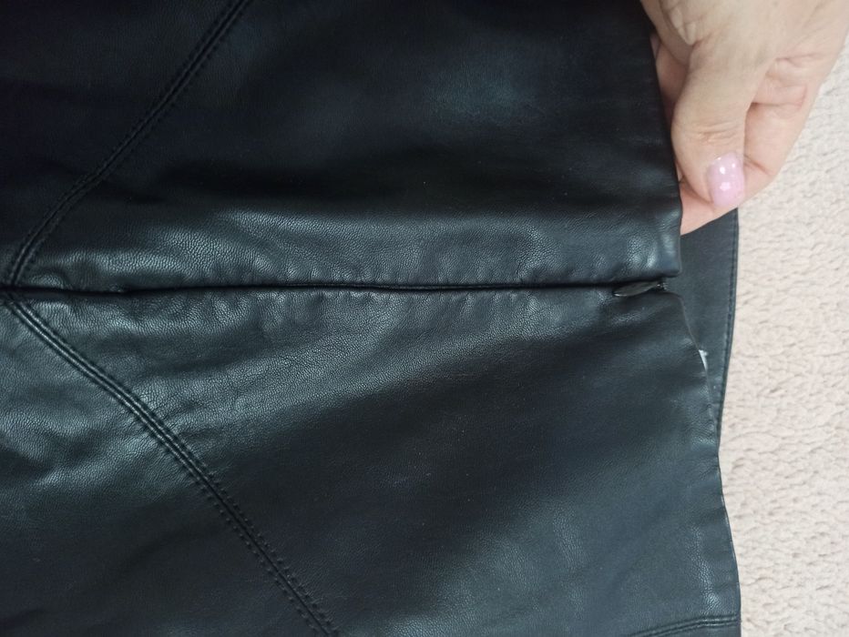 Fustă piele M neagră