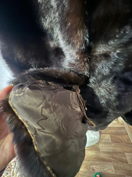 Шүбә сатылады киілмеген